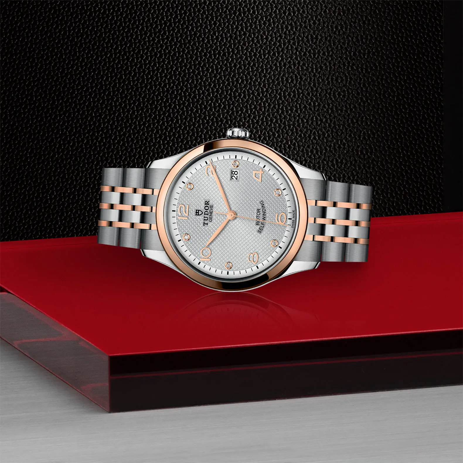 TUDORTUDOR 19261926磨光钢表壳，直径39毫米 -  at Cortina Watch Singapore