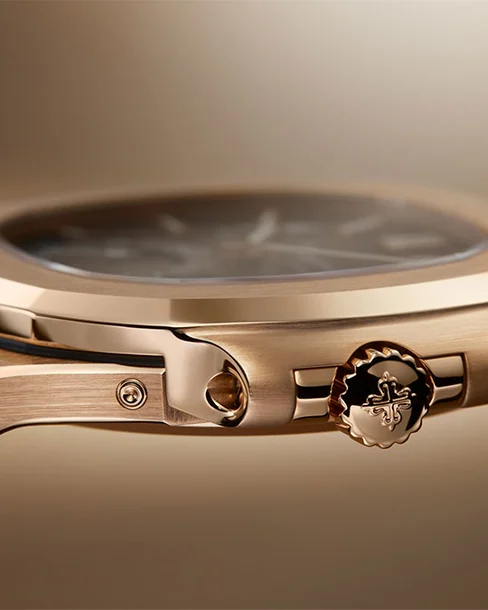 Moon Phases - Cortina Watch