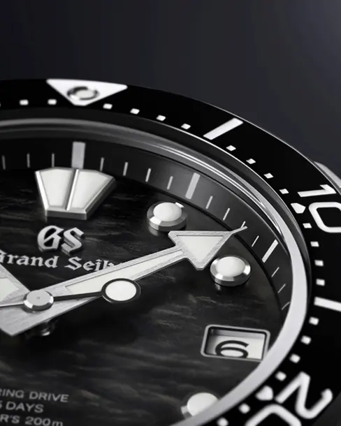 SLGA015 - Cortina Watch