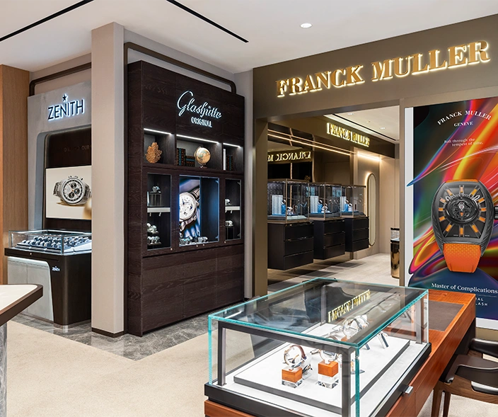 Cortina Watch Suria KLCC - Cortina Watch Singapore
