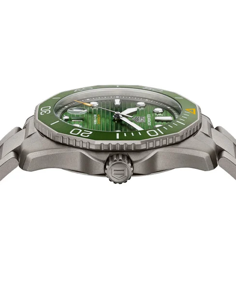 TAG Heuer Aquaracer Professional 300 - Cortina Watch