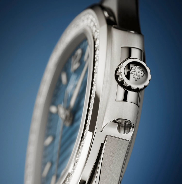 Date, Central Seconds - Cortina Watch