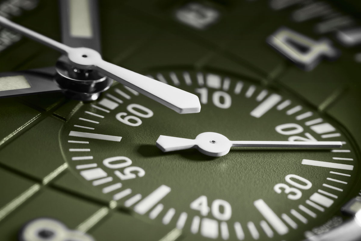 The Patek Philippe Aquanaut Takes the Spotlight with 7 New Variations - Cortina Watch Singapore