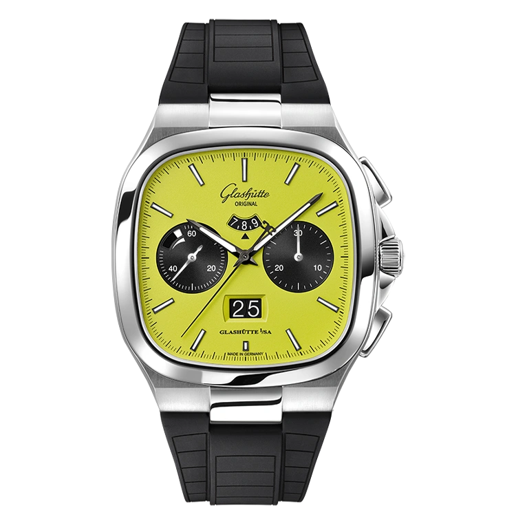 Seventies Chronograph Panorama Date “Fusion” - Cortina Watch