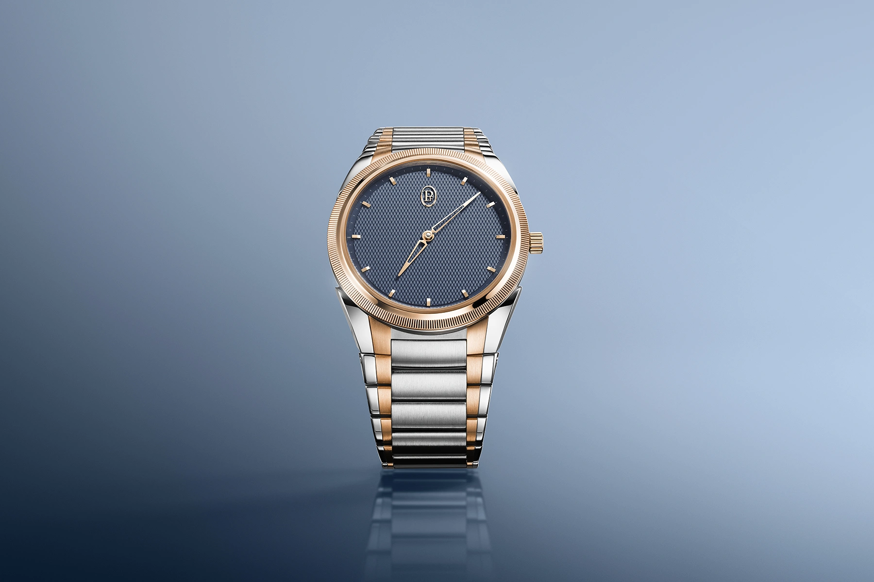 帕玛强尼发布 Tonda PF Micro-Rotor 精钢与玫瑰金款 - Cortina Watch