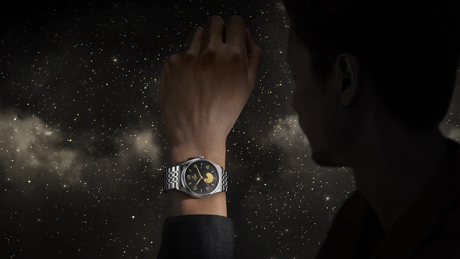 TUDOR1926 Luna192639mm steel case with polished finish - M91560-0003 at Cortina Watch Singapore