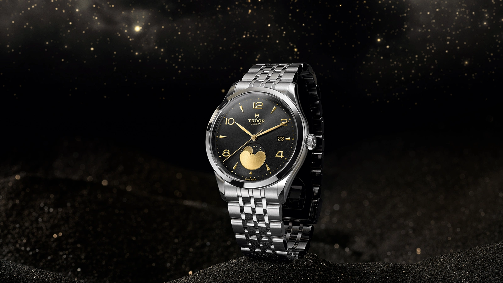 TUDOR1926 Luna192639mm steel case with polished finish - M91560-0003 at Cortina Watch Singapore