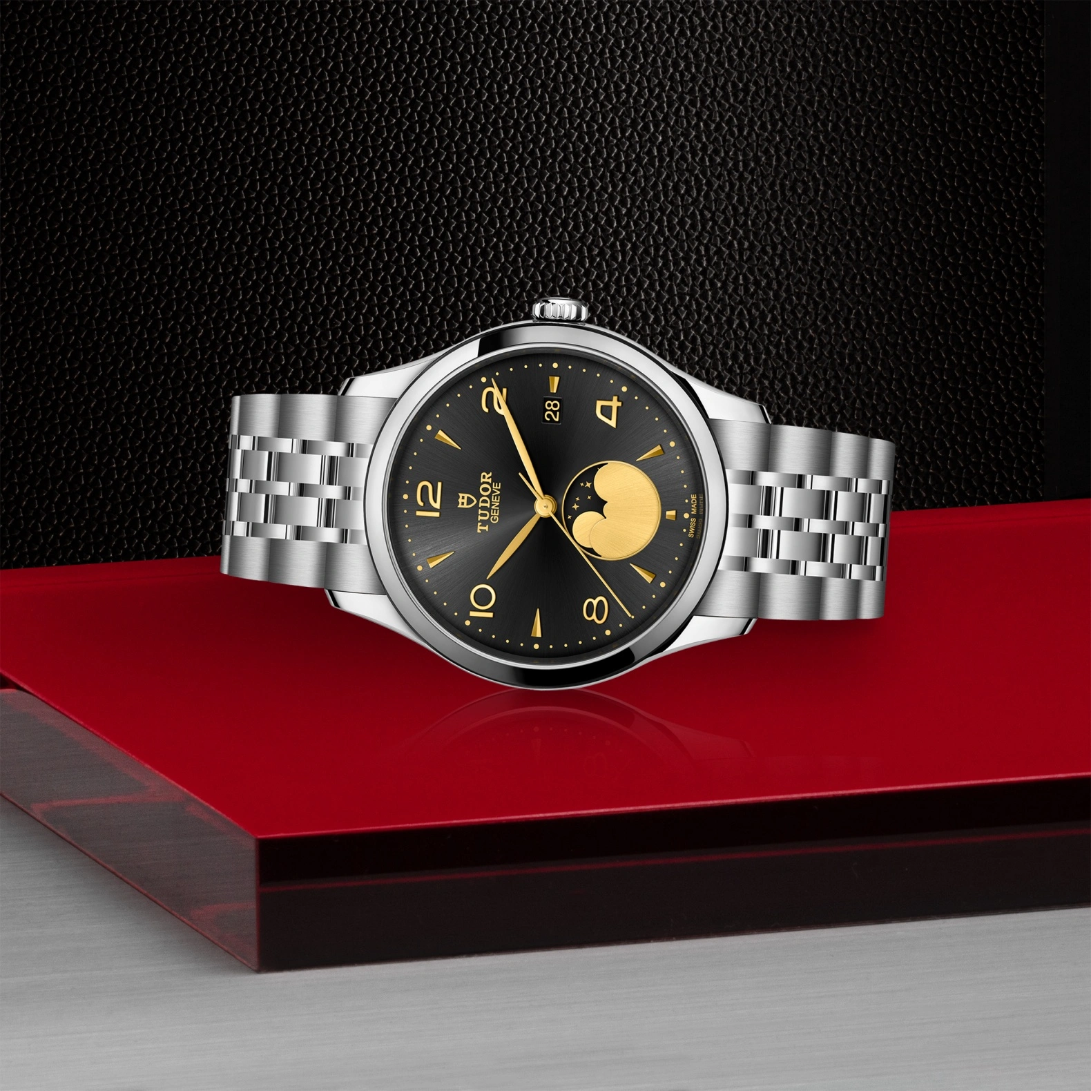 TUDOR1926 Luna192639mm steel case with polished finish - M91560-0003 at Cortina Watch Singapore