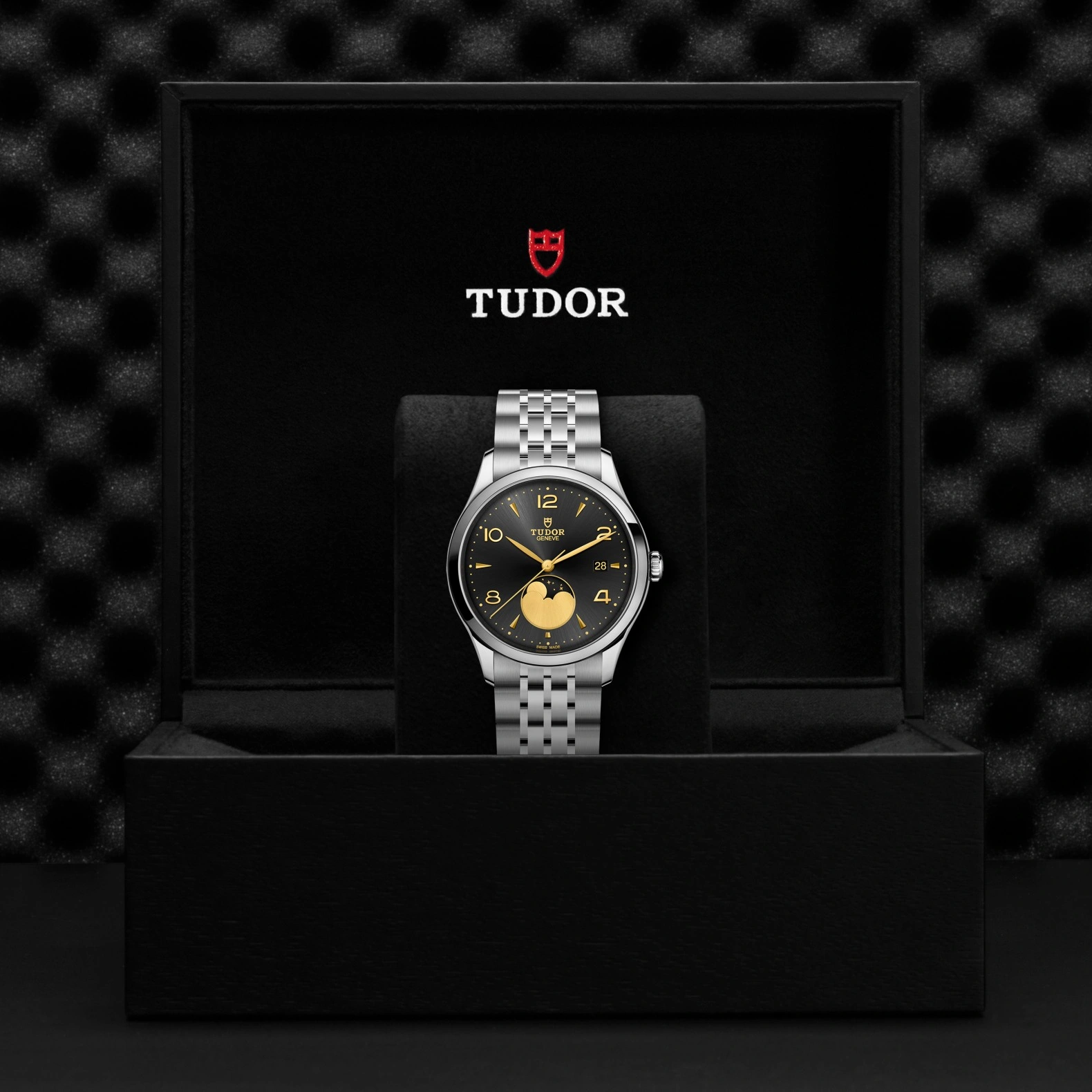 TUDOR1926 Luna192639mm steel case with polished finish - M91560-0003 at Cortina Watch Singapore