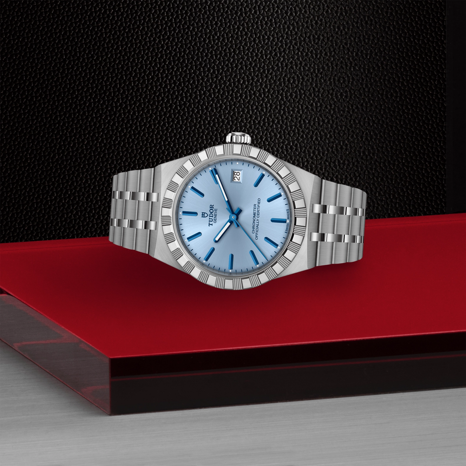 TUDORTUDOR RoyalTUDOR Royal磨光及磨砂不锈钢表壳，直径36毫米 - M2836C1A0-0106 at Cortina Watch Singapore