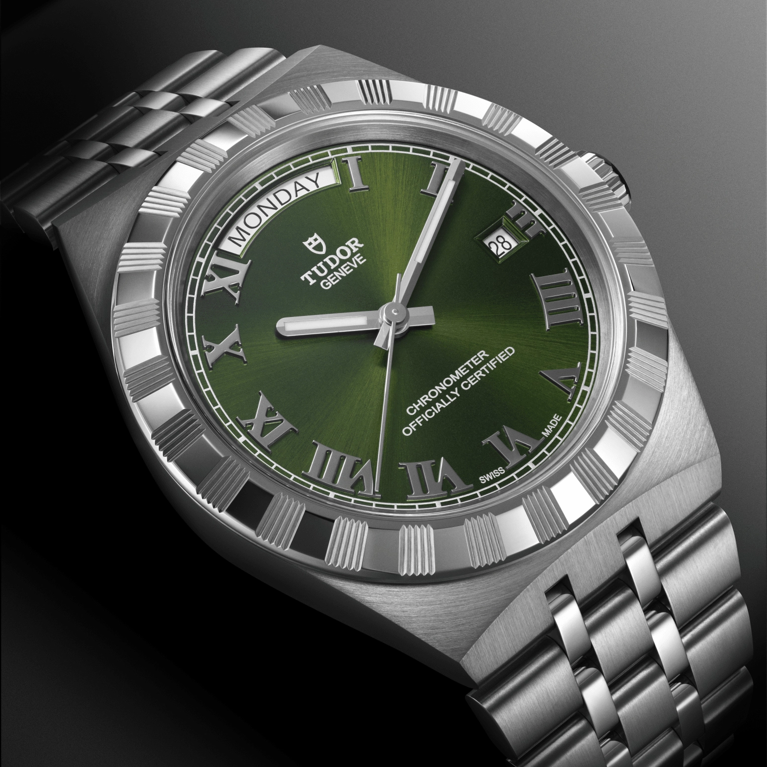 TUDORTUDOR RoyalTUDOR Royal磨光及磨砂不锈钢表壳，直径40毫米 - M2840D1A0-0003 at Cortina Watch Singapore
