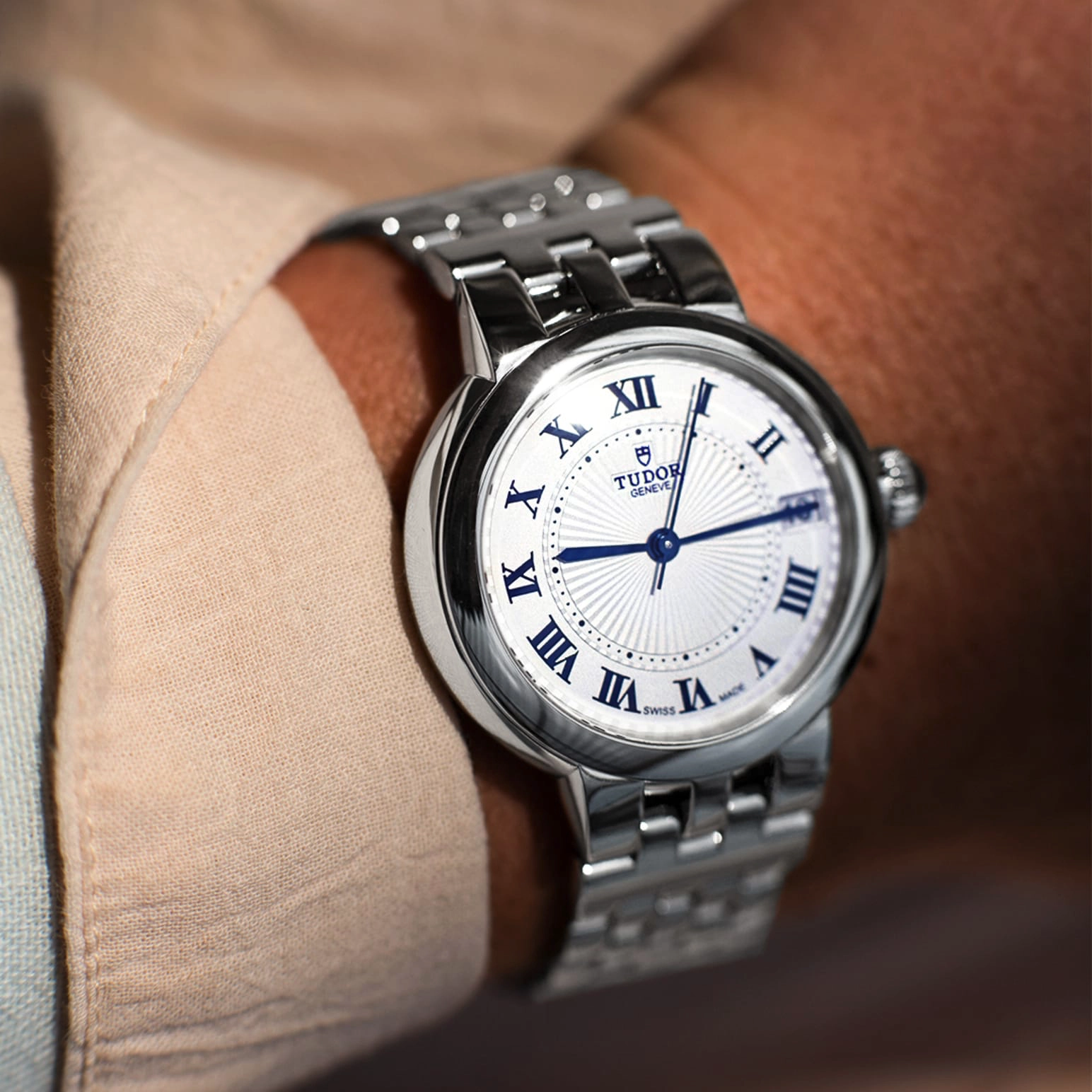 TUDORClair de RoseClair de Rose34mm steel case with polished finish - M35800-0001 at Cortina Watch Singapore