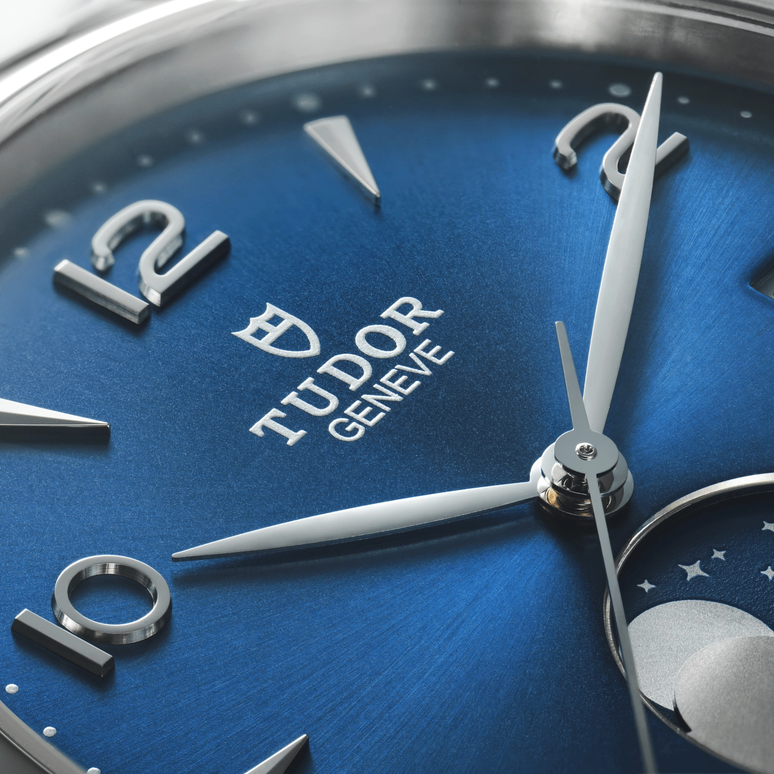 TUDORTUDOR 1926 Luna192639mm steel case with polished finish -  at Cortina Watch Singapore